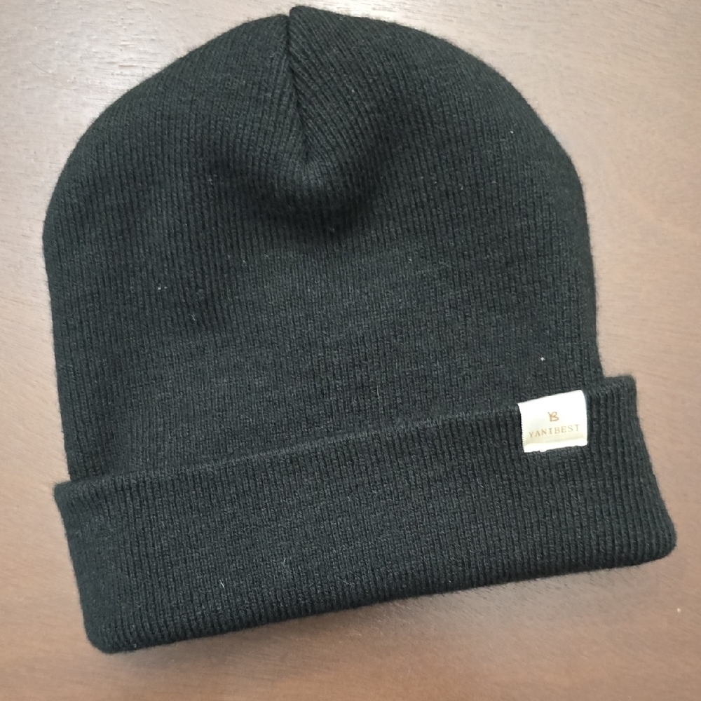 YANIBEST‎ Black Knit Beanie